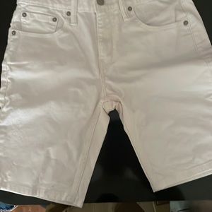 Jean shorts, comfortable for any situation